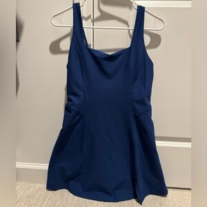ABERCROMBIE YPB NAVY ATHLETIC DRESS WITH BUILT-IN SHORTS - SIZE MEDIUM